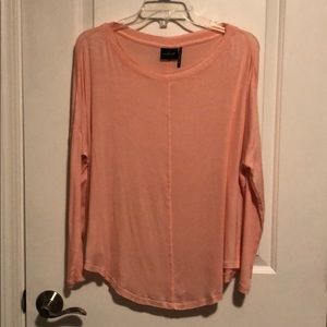 ⭐️ Urban Outfitters Long Sleeve Tee ⭐️